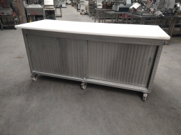 Mobile work table cabinet